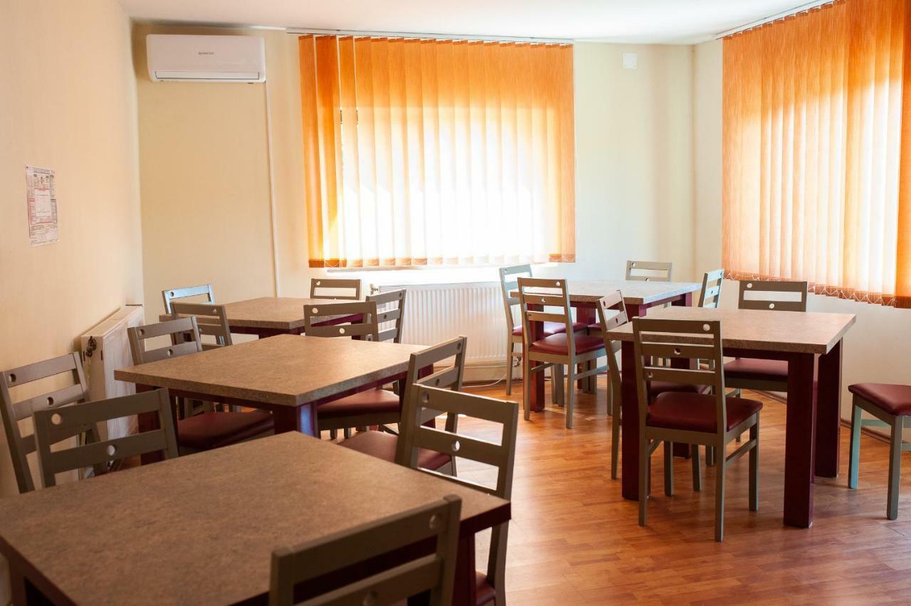 Pensiunea Vlad Arad Exteriér fotografie